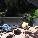 Charming Terrace Split