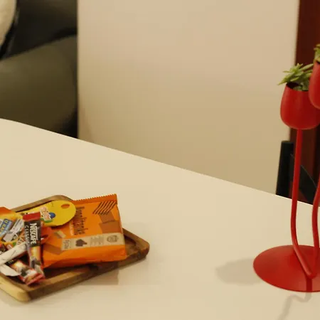 Charming Terrace Split